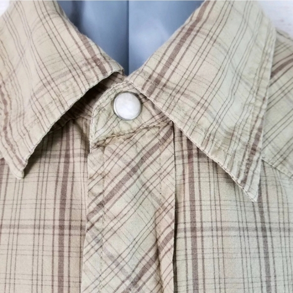 Timberland L Khaki Brown Plaid Short Sleeve Shirt - Picture 7 of 8